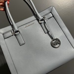 Michael Kors, Blue Purse, Top Zip, Crossbody Strap